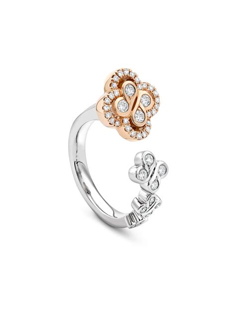 boodles pinky ring